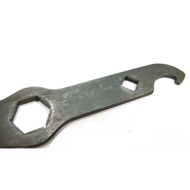 Clé Velo Allemand  Luftwaffe  marqué Torpedo euh42 