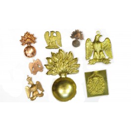 Lot insignes laiton Français