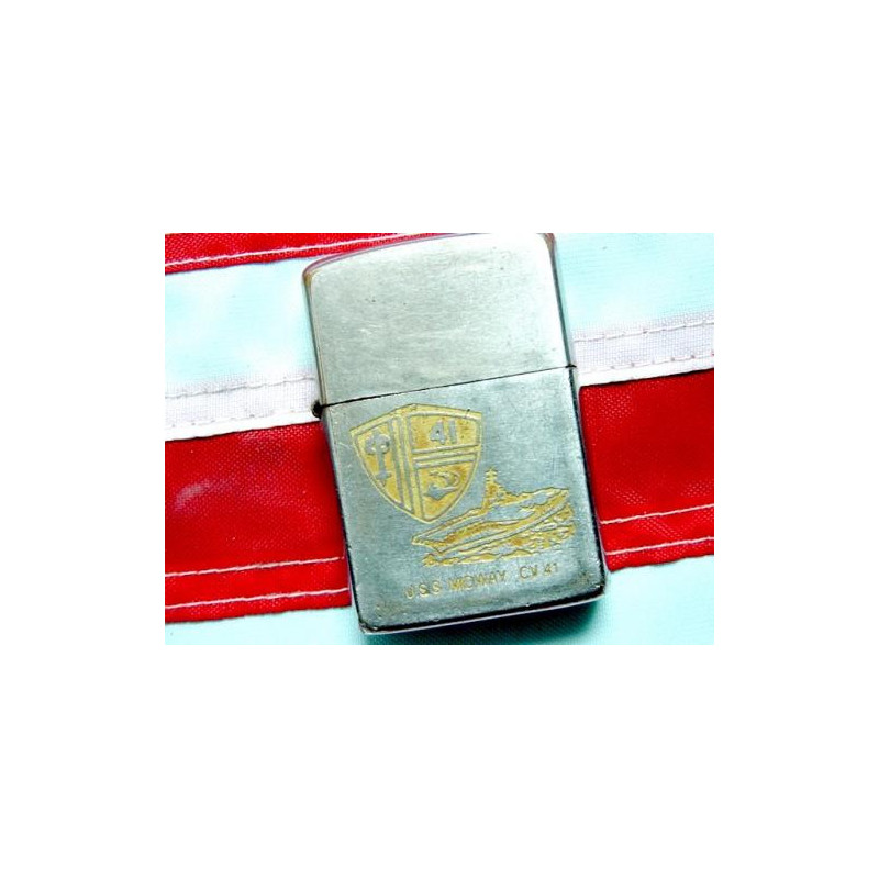 Briquet Zippo  US Vietnam original 1968 USS Midway