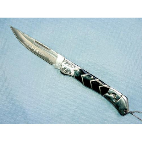 Couteau pliant Ref 17