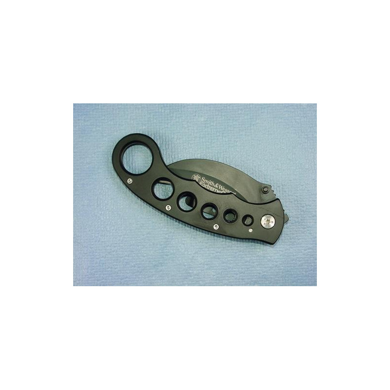 Couteau Smith et Wesson Ref 22 Couteau Smith et Wesson Ref 22