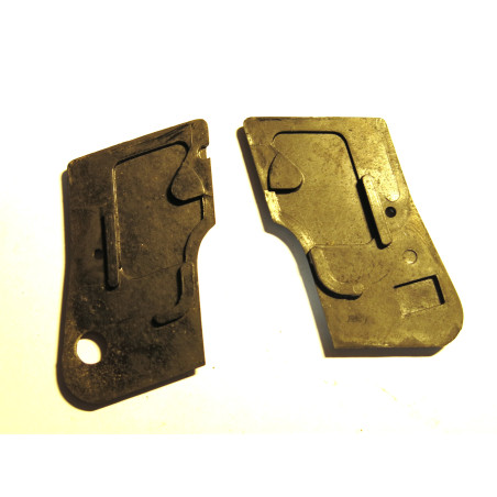 Plaquettes de crosse bakelite  pistolet  Beretta modele 950  box 186