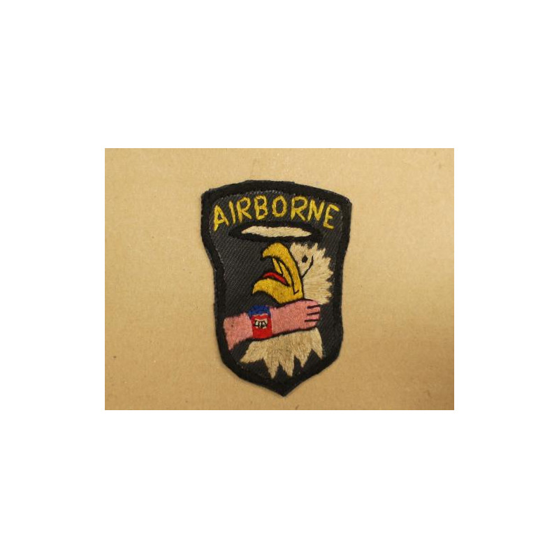 Patch 101 st Airborne Vietnam réf 16