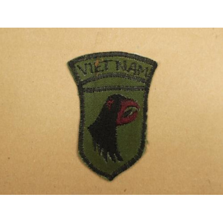 Patch 101 st Airborne Vietnam réf 17