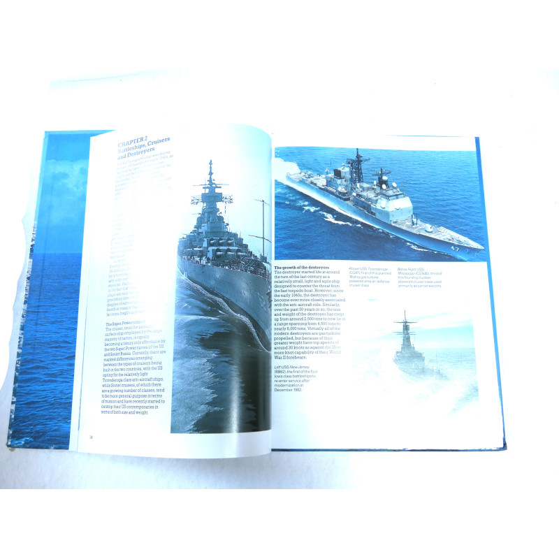 LIVRE  FIGHTING SHIPS H.W. Cowin et1