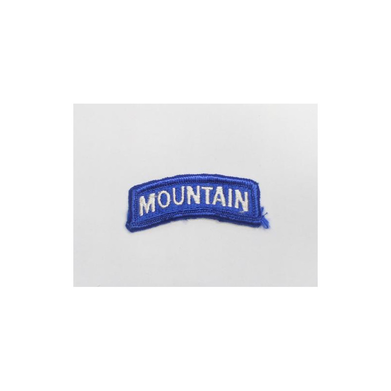 Tab MOUNTAIN blanc fond bleu