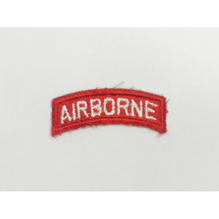 Tab AIRBORNE blanc fond rouge