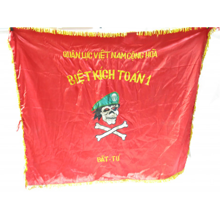 Drapeau Special forces ARVN Ref dr 589