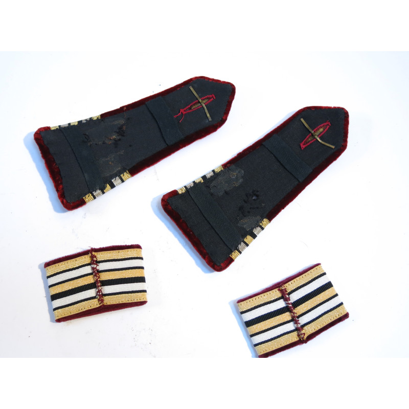 Paire d'épaulettes Réf EP 68 Bo25