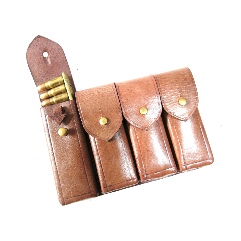 Etui cuir pour 4 lames chargeur C96 Mauser Etui cuir pour 4 lames chargeur C96 Mauser