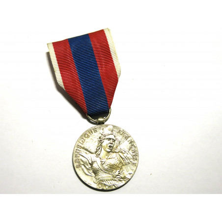 Medaille de la defense nationale argent Ref bo12 