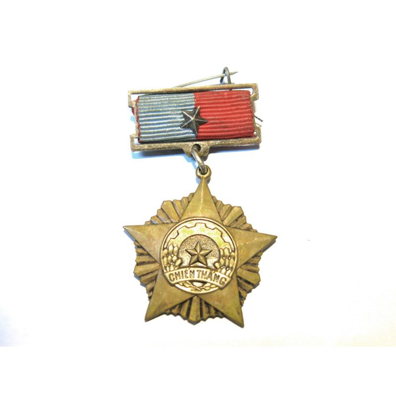 Medaille Chien Thang Nord Vietnam 1 etoile 