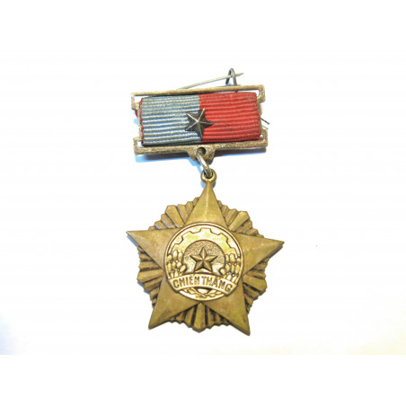 Medaille Chien Thang Nord Vietnam 1 etoile 