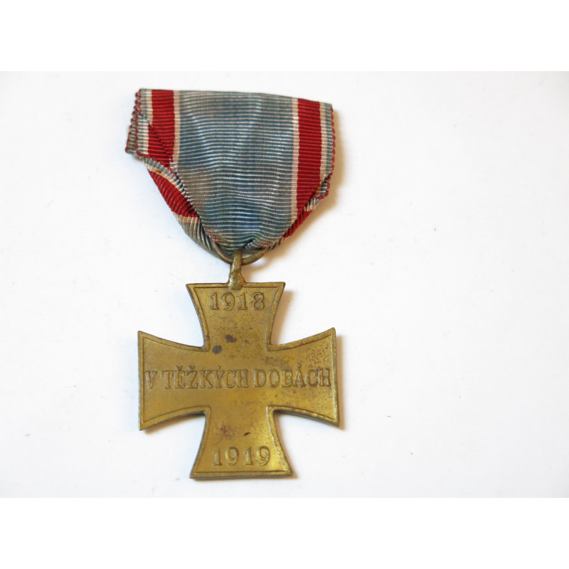 Croix des volontaires Tcheque 1918 -1919 ref bo 11 