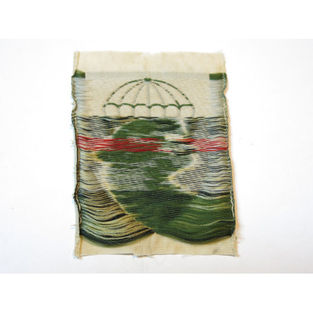 Insigne original tissu Bevo  Airborne Mike Force  ARVN ref ar 45