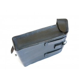Trousse cuir de mitrailleur Allemand MG 34 /42 repro Trousse cuir de mitrailleur Allemand MG 34 /42 repro