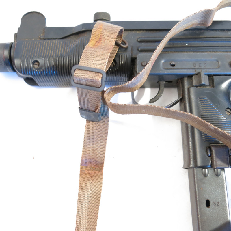 Bretelle nylon vert   PM UZI ref br 74