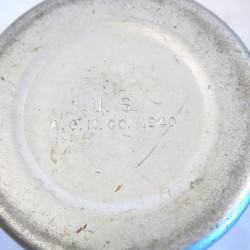 Pot a lait aluminium US daté 1940 