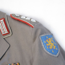 Veste officier Bundeswehr avec insignes ref bu 73 