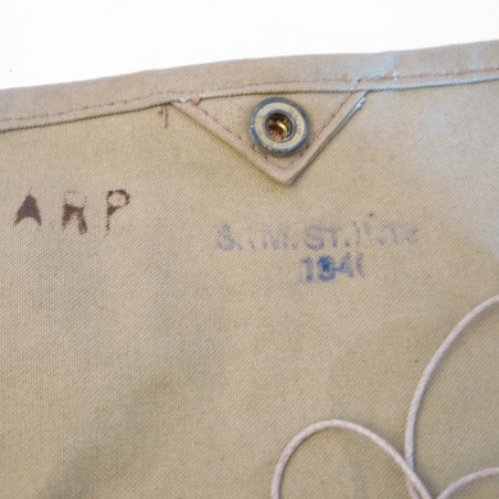 Masque a gaz Anglais avec sa housse 1940  ref M98