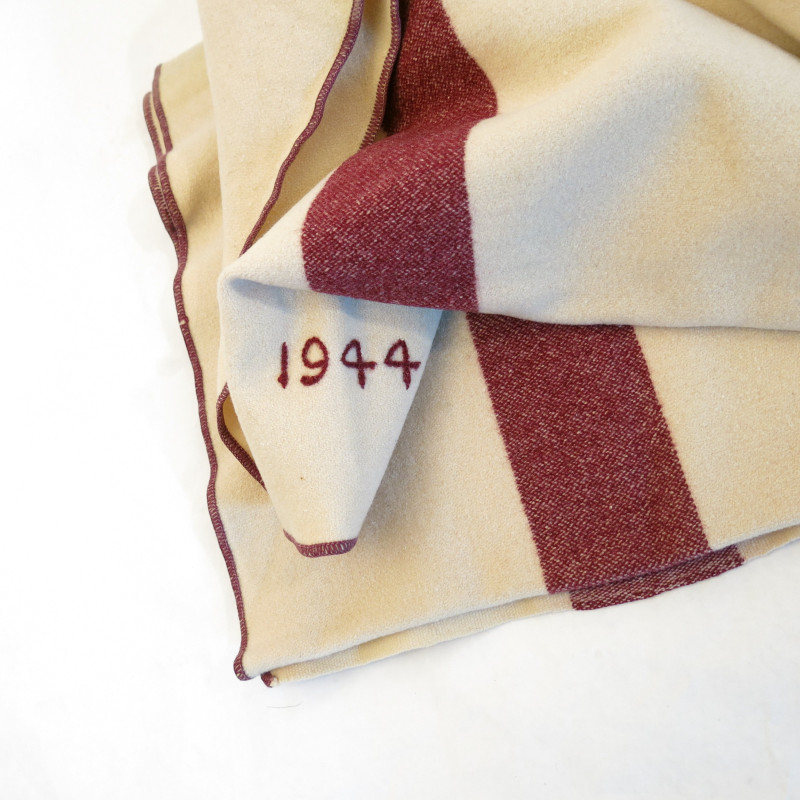 Couverture en laine blanche  US army 1944 ref un 1