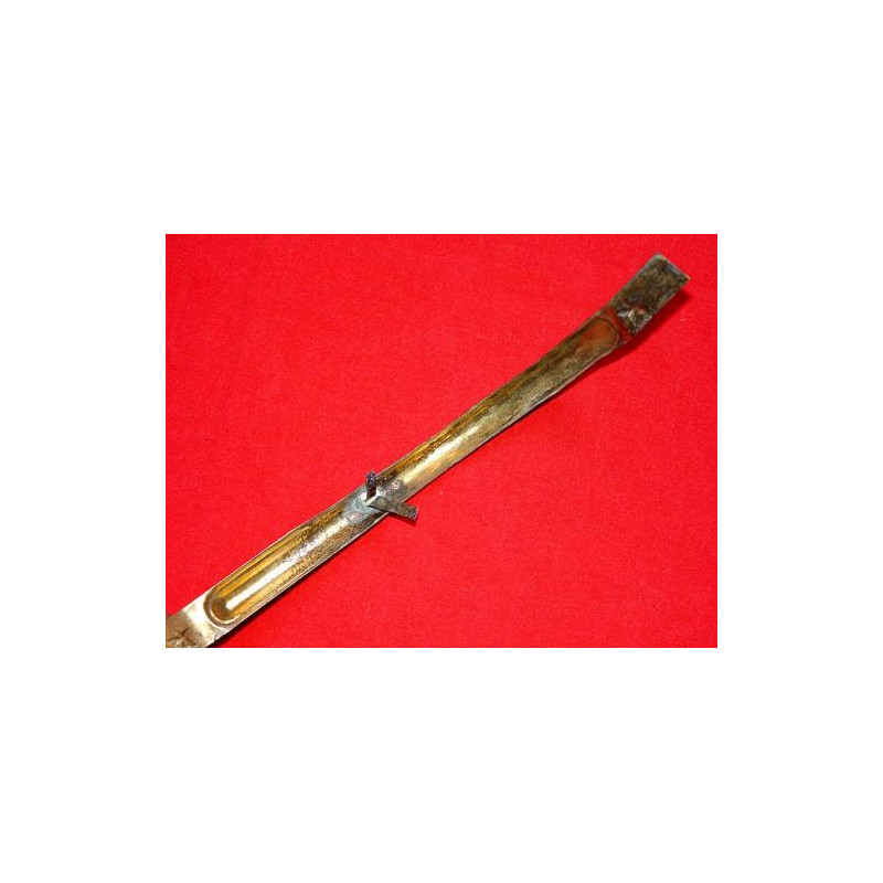 Jonc arriere de casque a pointe