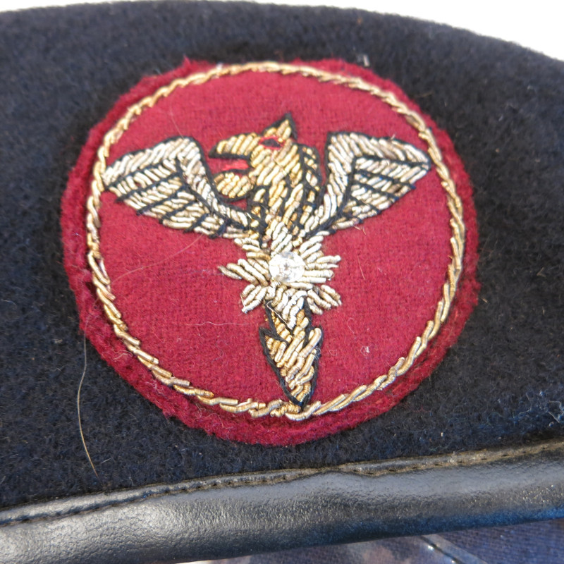 Beret  ARVN US Vietnam insigne canetille ref be120