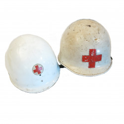 Casque US infirmier Army original guerre du Vietnam ref ca 123