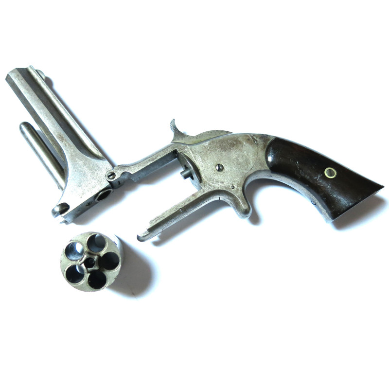 Revolver Smith et Wesson N2 calibre 32 categorie D  numero 15525