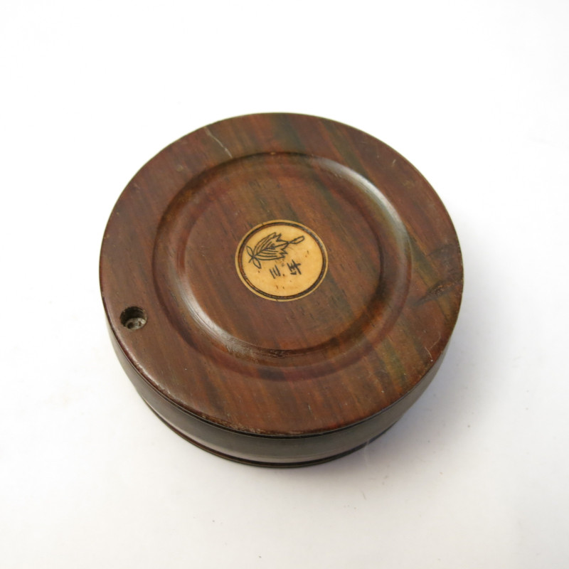 Boussole asiatique ref 22