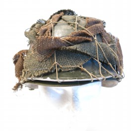 Filet de camouflage original avec bande toile  de casque  39/45 
