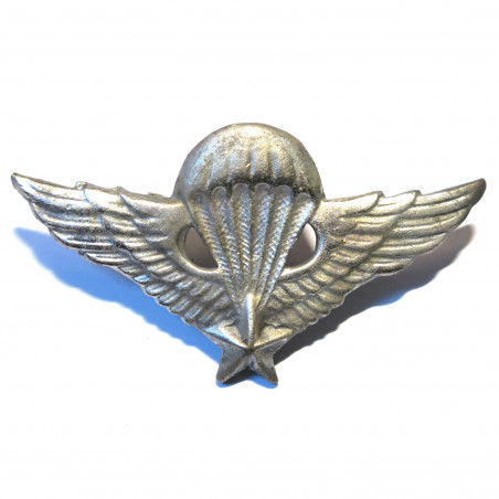 Brevet de parachutiste metal sud Vietnam ARVN