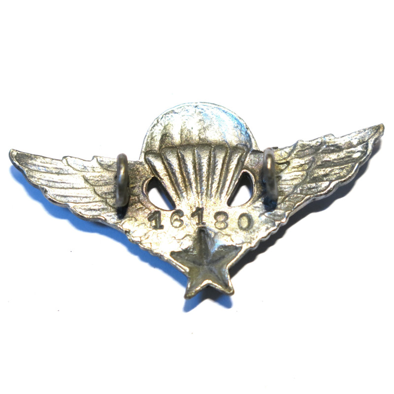 Brevet de parachutiste métal sud Vietnam ARVN