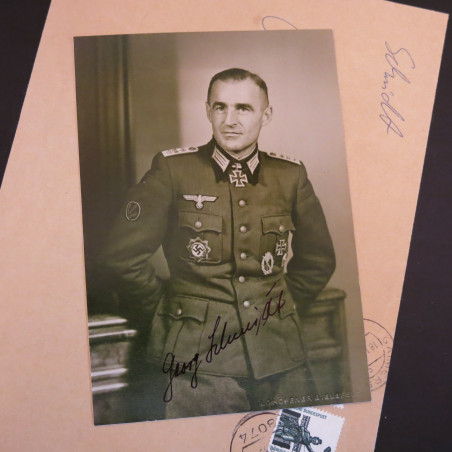 Photo dédicacée  Ritterkreuz 1945 ref doc 14