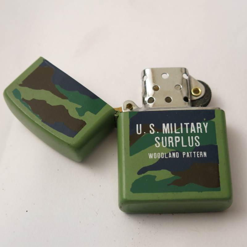 Briquet style Zippo US military surplus  camo woodland ref w13