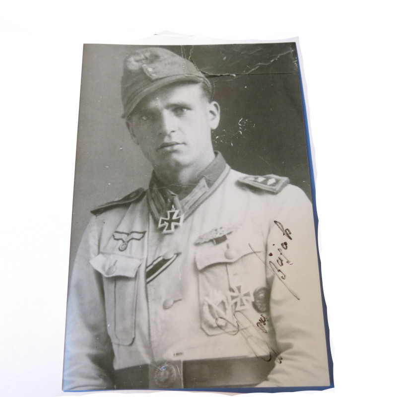 2 Photos dédicacées  Ritterkreuz 1943 Hans Bujak  
