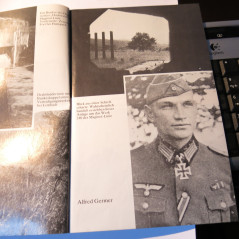 2 Photos dédicacées  Ritterkreuz 1943 Hans Bujak  