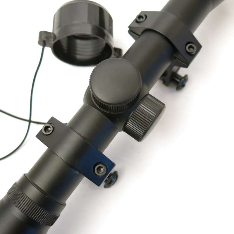 Lunette RTI 4 x 32  pour carabine petit calibres 