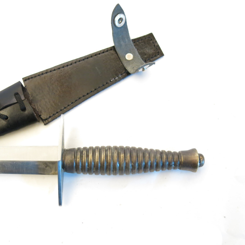 Dague Bérets verts et speciales forces France avec fourreau