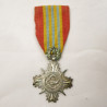 Medaille argent d'honneur forces armées 1 classe avec ruban sud Vietnam Ref un bo 12