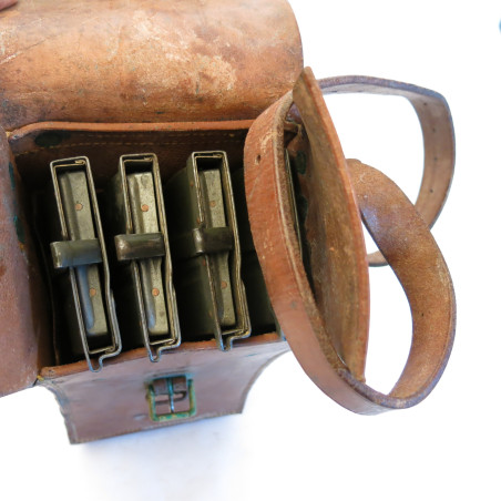 Porte chargeur en cuir pour FM Madsen ref ma478