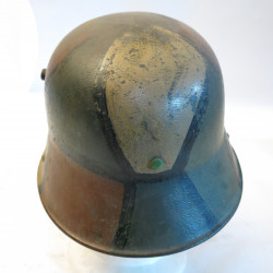 Casque Allemand Mod 1916 original camouflé ref ca 187