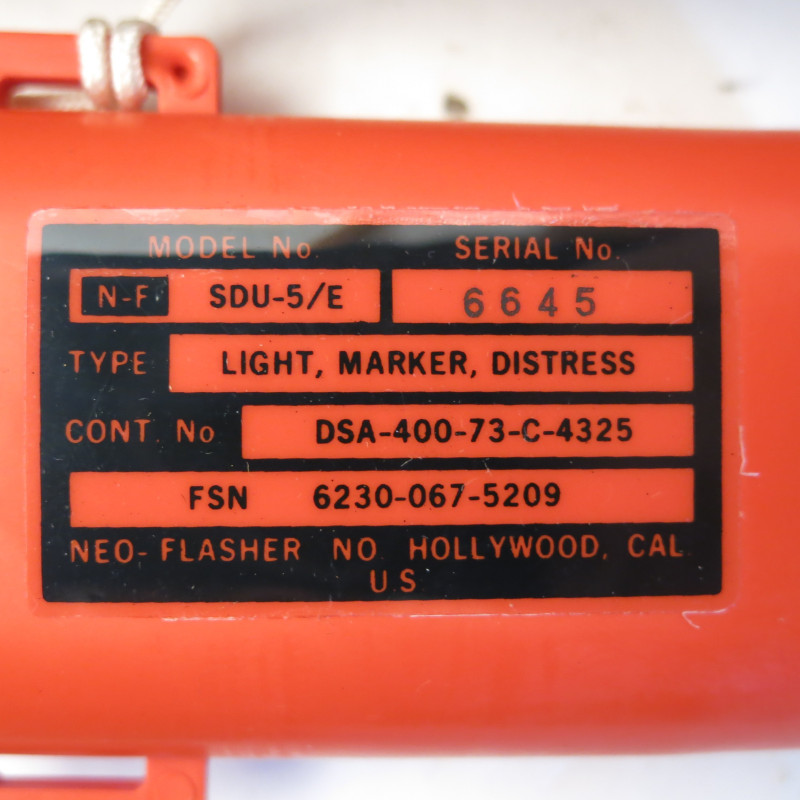 Lampe Strobe light USAF en boite 1973 Lampe Strobe light USAF en boite 1973