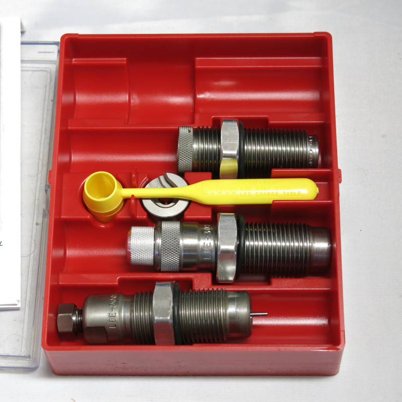 Outil de rechargement LEE  calibre 300 Savage