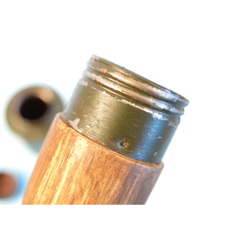 Superbe repro de grenade à manche pot métal 39/45 Superbe repro de grenade à manche pot métal 39/45