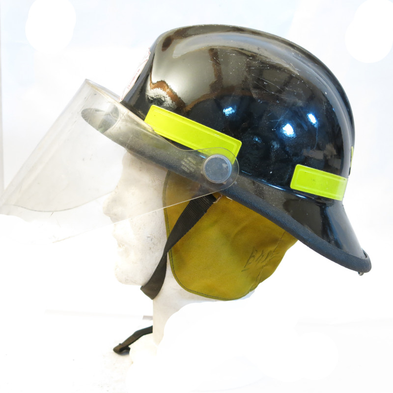 Casque pompiers US Cairns et Bros   ref ca 578