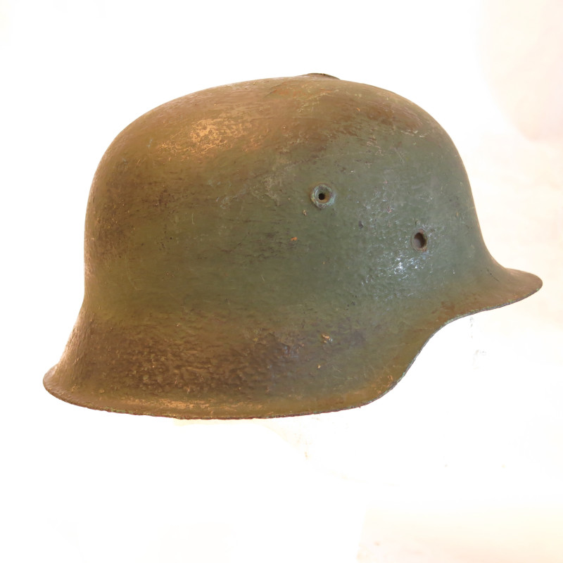Coque de casque Allemand original  mod 42 Ref ca 888
