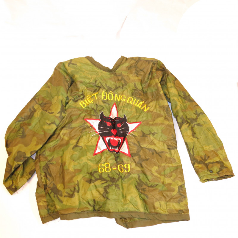 Blouson camo US Vietnam brodé ref vn 135