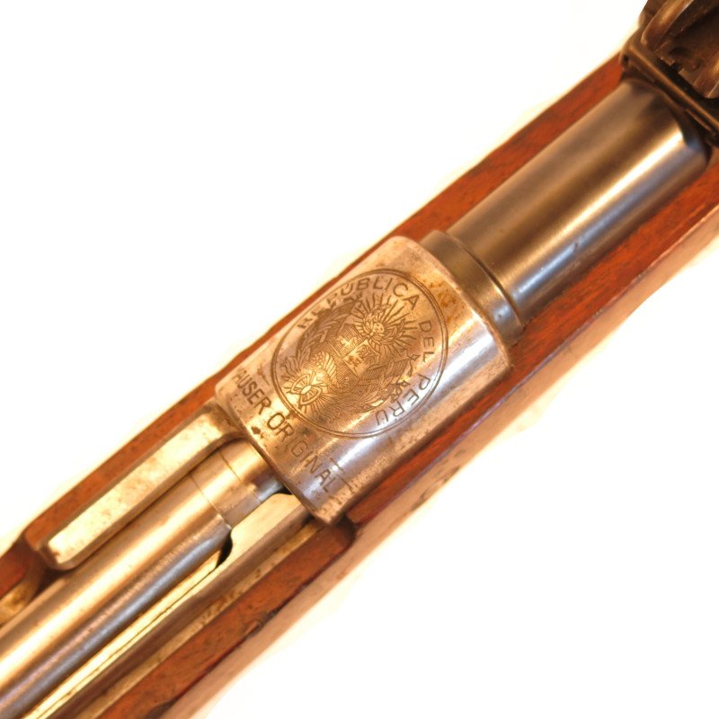 Beau Mauser Gew 98 contrat Peruvien 1909   calibre 7.65 x 53  numéro 17763