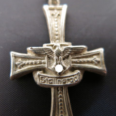 Insigne Allemand croix bataille de Stalingrad en argent massif 1943  